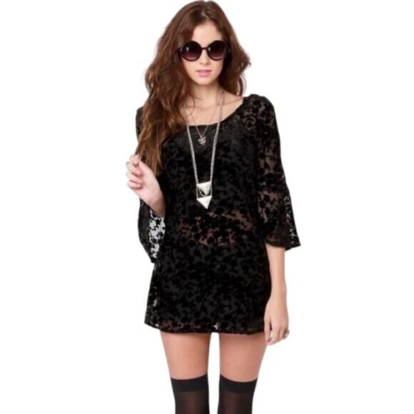 Gypsy Junkies X Free People Black Bell Sleeve Velvet Tunic Mini Dress Top S/M - Picture 1 of 10